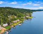 Facing the water and backed by a hill offers the best feng shui: abundance!
