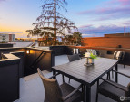 Lots of space to gather & enjoy! Lots of space to gather & enjoy!