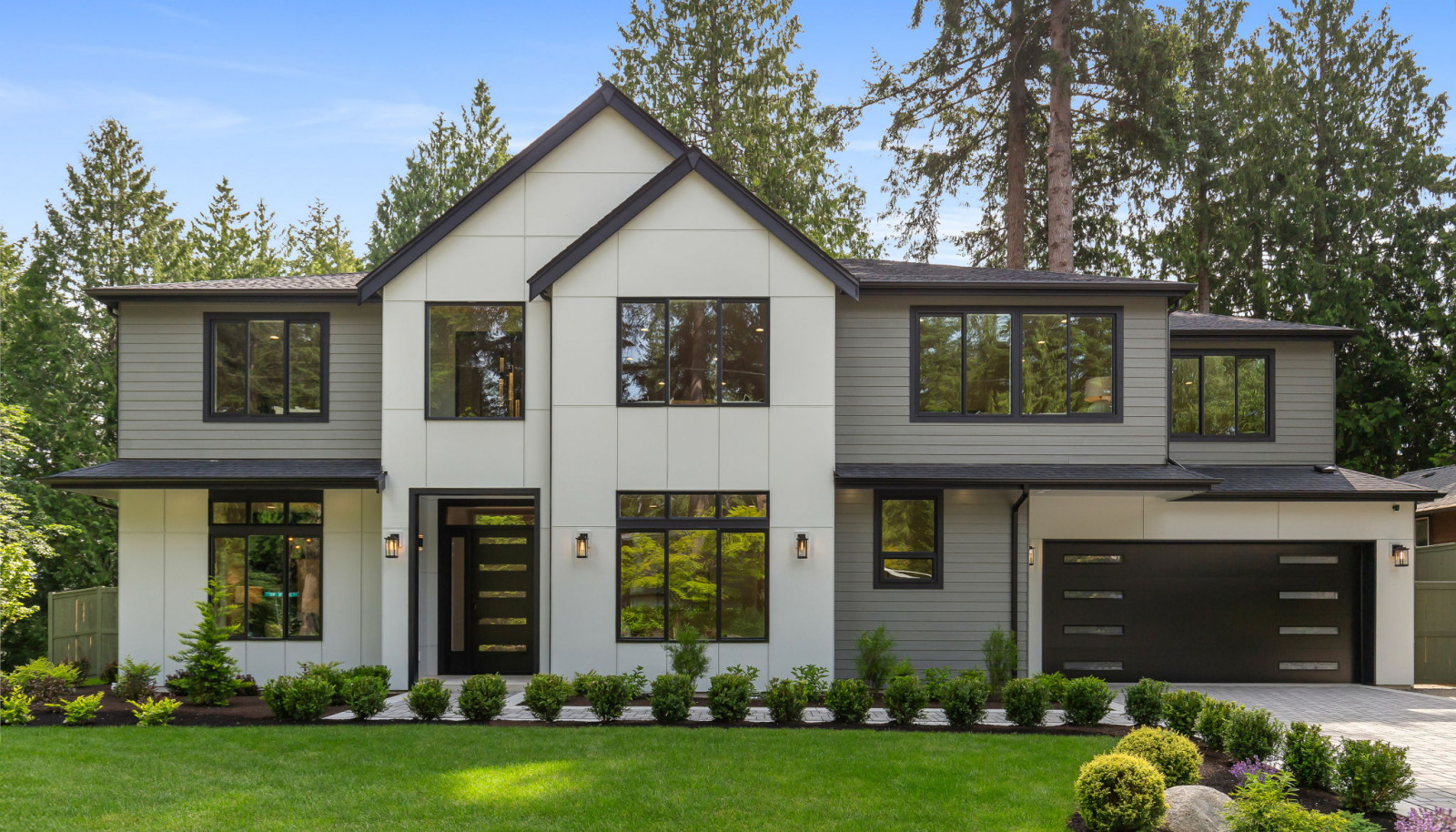 Experience the perfect blend of luxury, tranquility, and convenience—an ideal home for those who value quality and lifestyle.