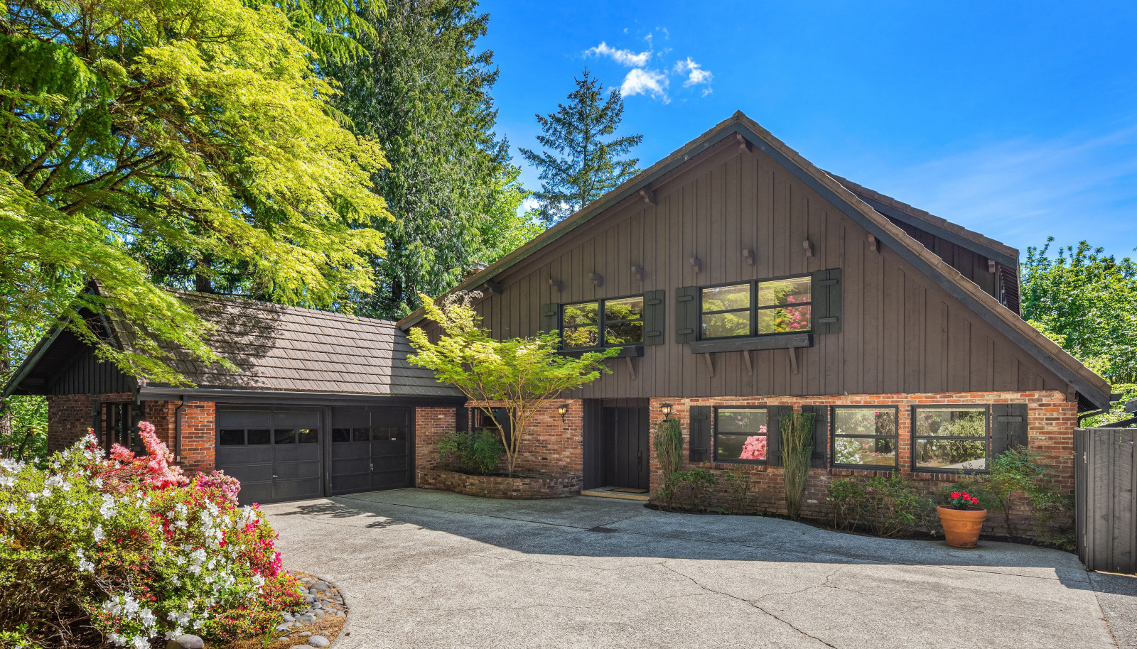 This shy 5,000 square foot home offers 5 bed and 5 baths there is room for everyone.