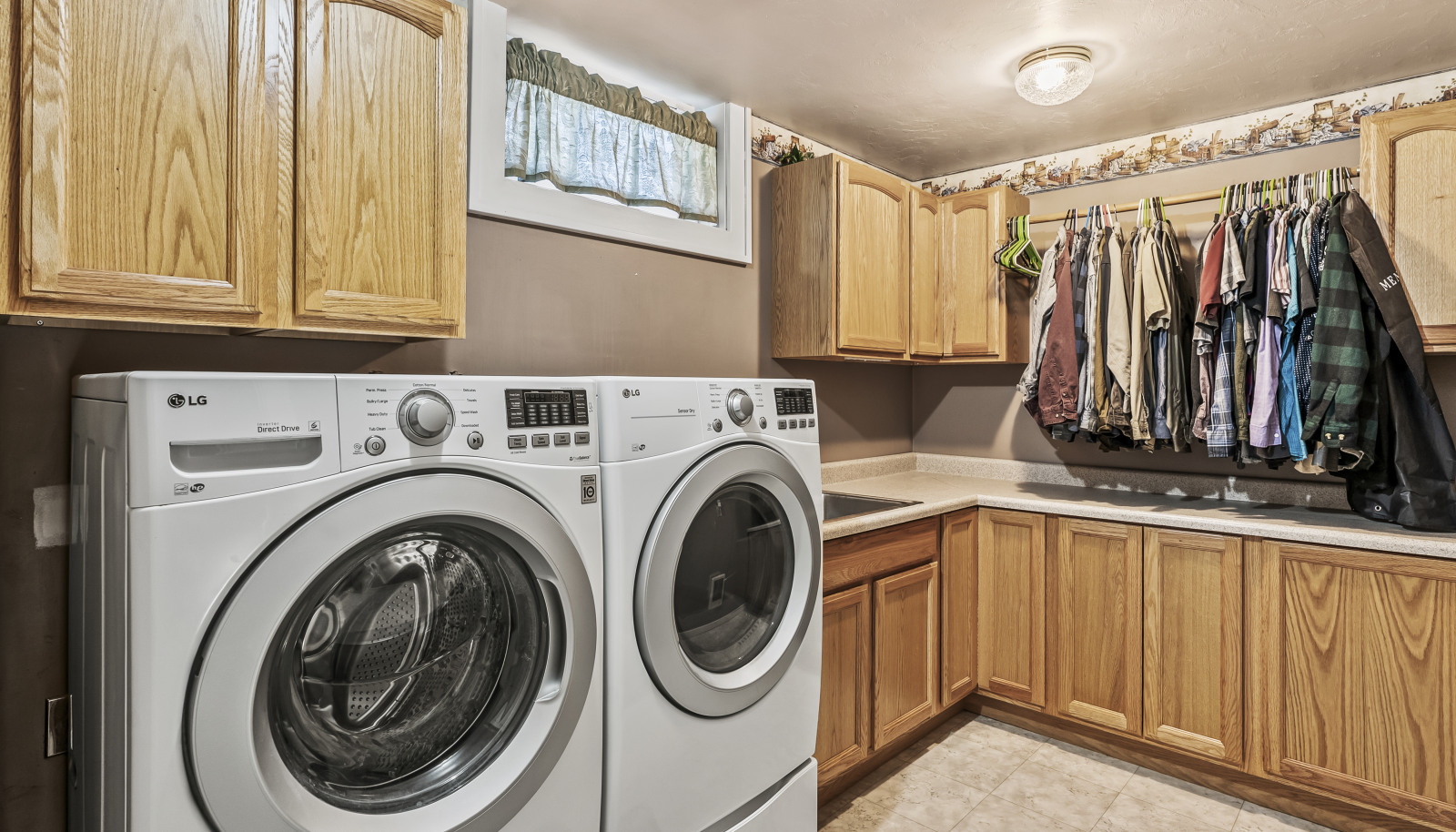 Laundry room off the Bonus Room