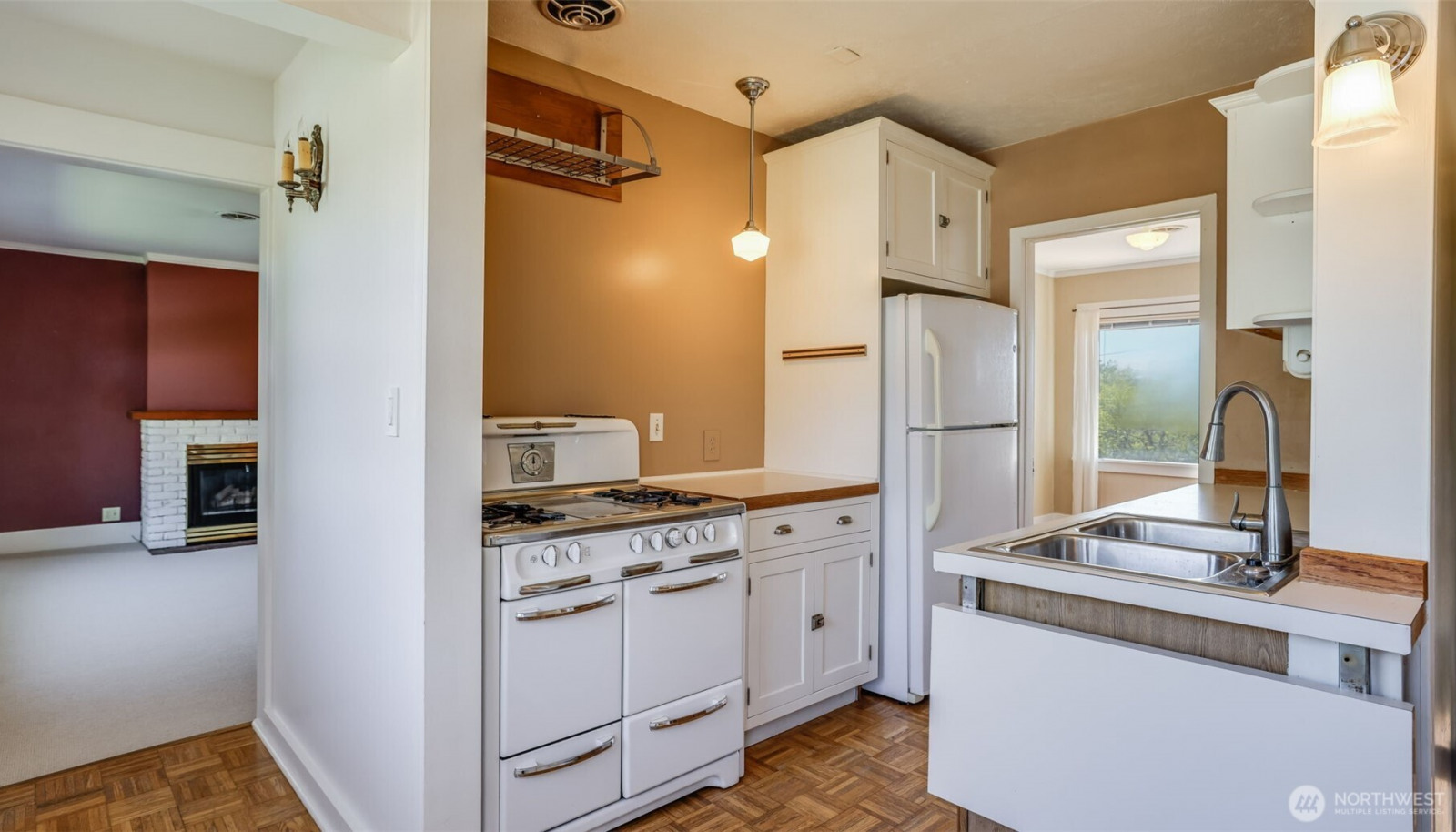 Upstairs: Kitchen. Upstairs: Kitchen.