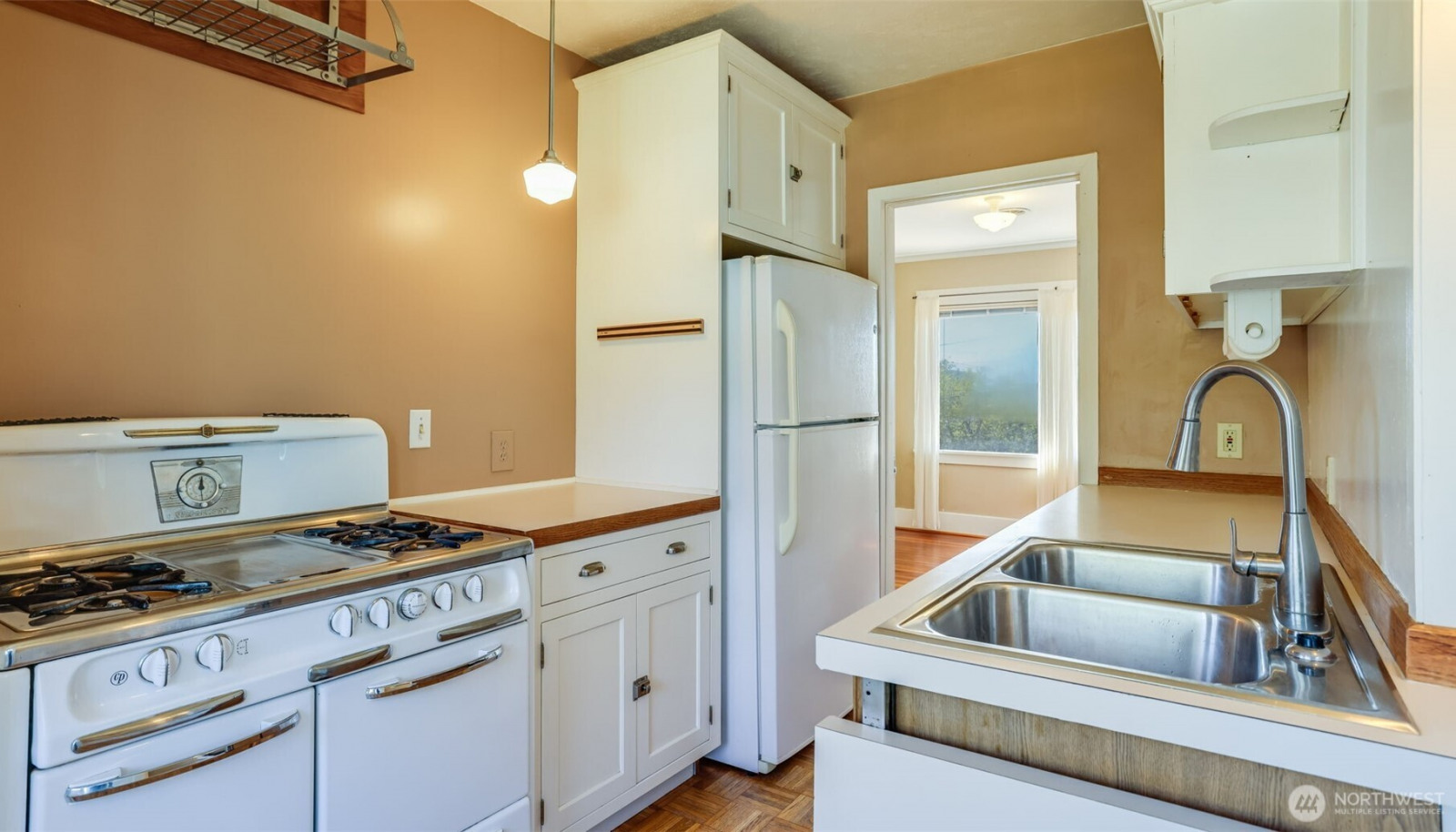 Upstairs: Kitchen. Upstairs: Kitchen.