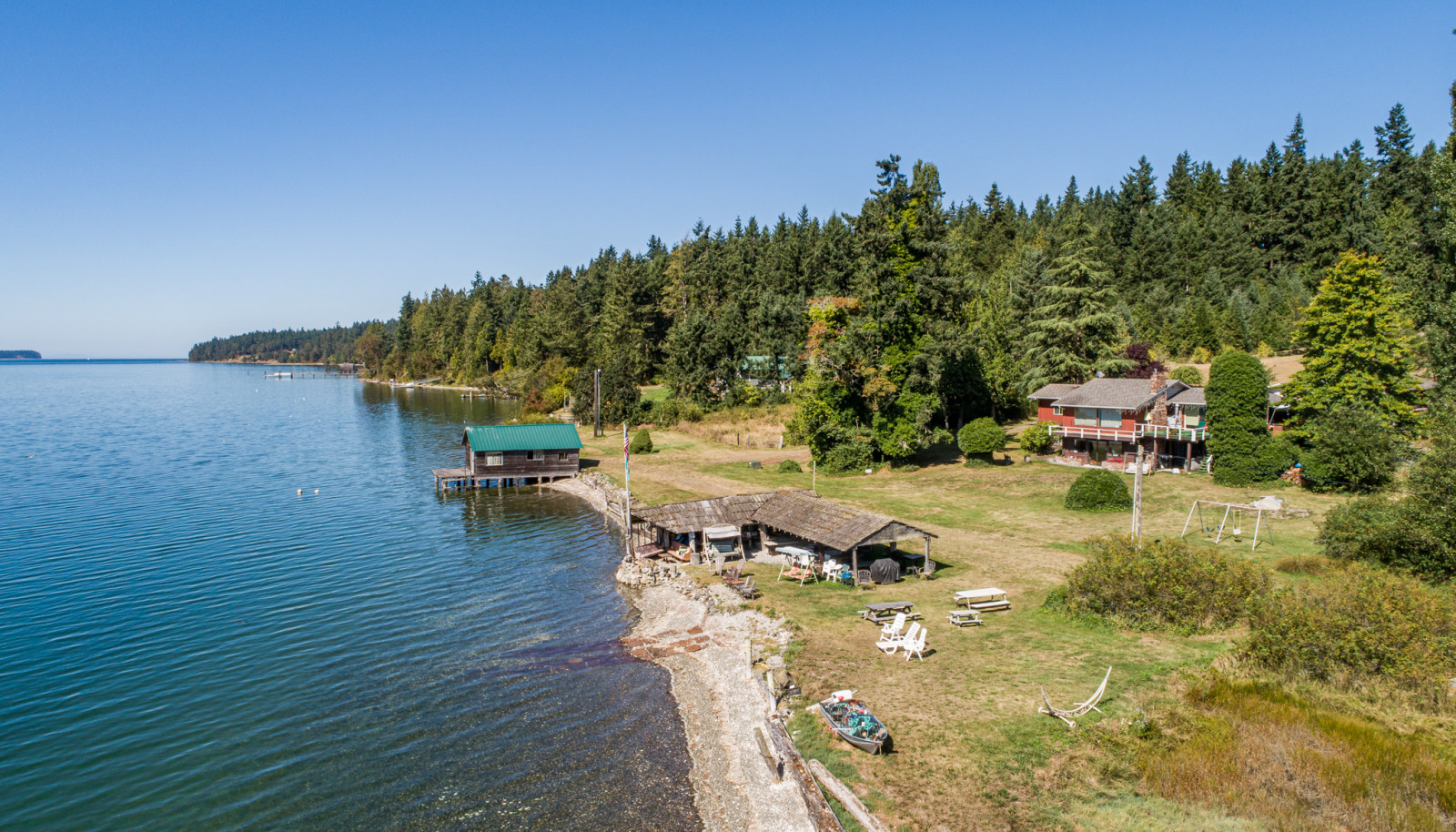 Approximately 800 Feet of No-Bank Waterfront.