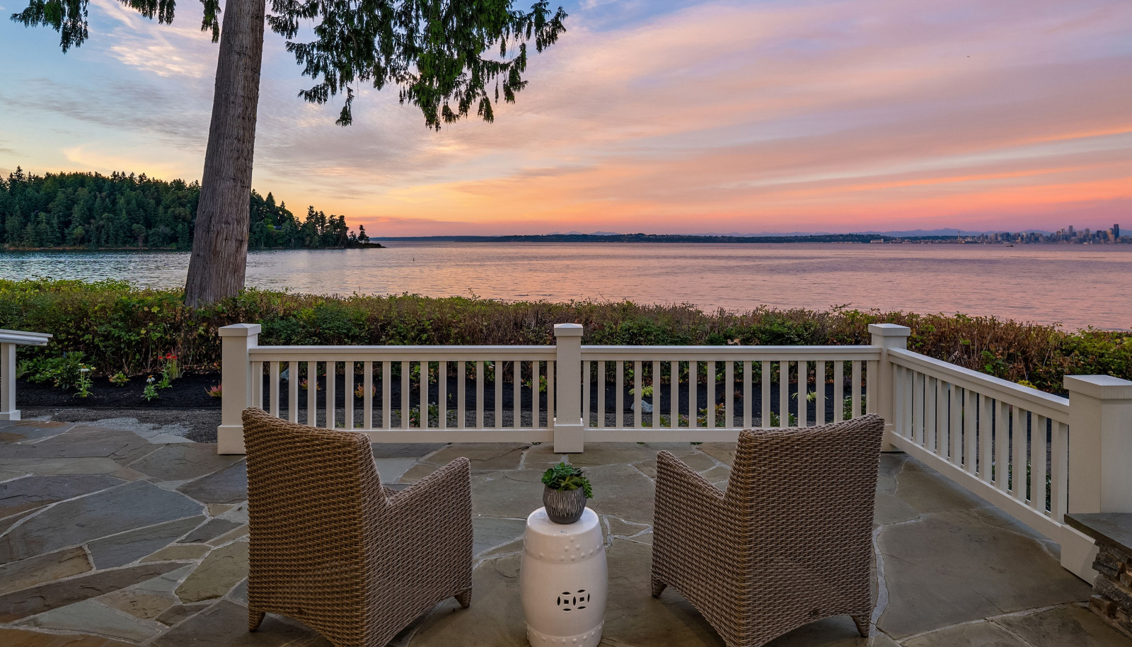 Expansive and magical views from inside and outside the house.