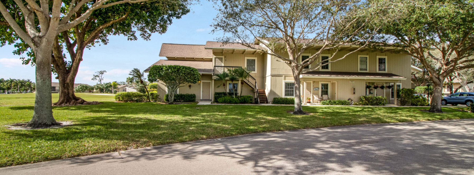 Just Listed | Ravishing in Riverbend | 18600 SE Wood Haven Lane #A