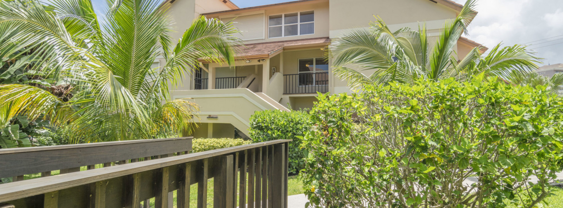 JUST LISTED IN JUPITER!