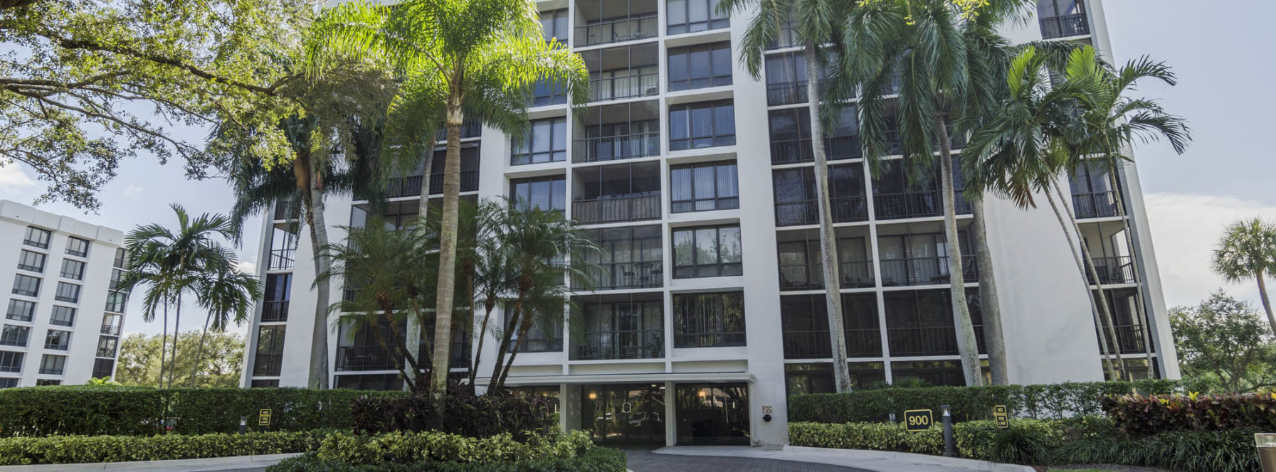 BREATHTAKING IN BOCA WEST COUNTRY CLUB! 
