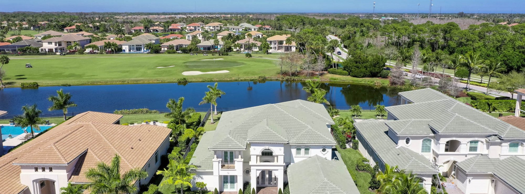 EXQUISITE ON ELENA COURT!