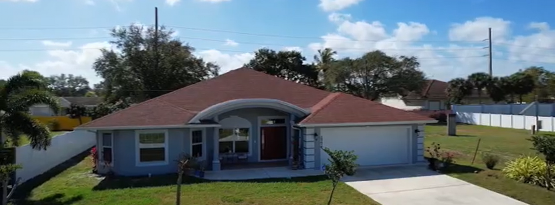 Stunning Custom Built Home in Port St. Lucie!