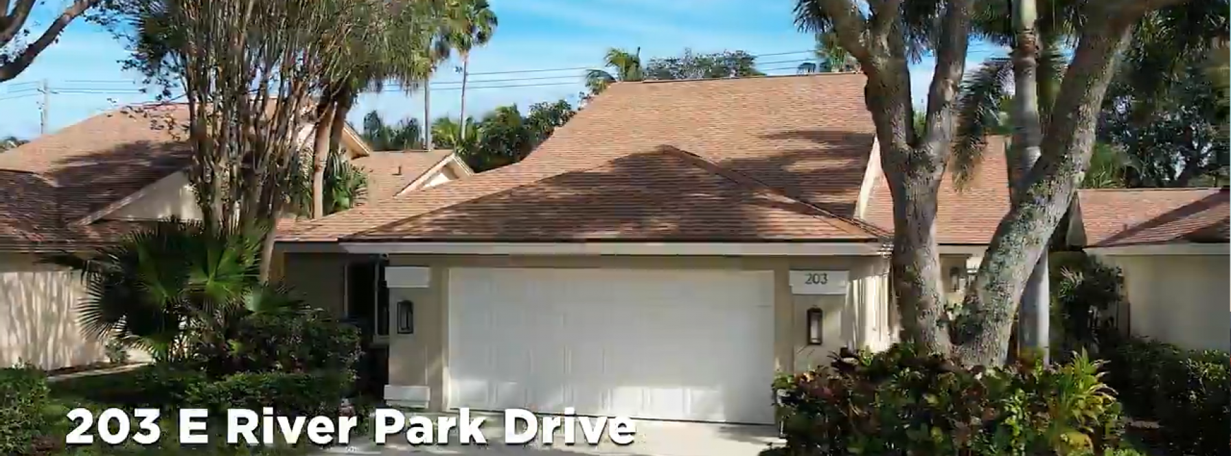 Pristine Home for Sale in the Heart of Jupiter Just a Short Walk to the Beach!