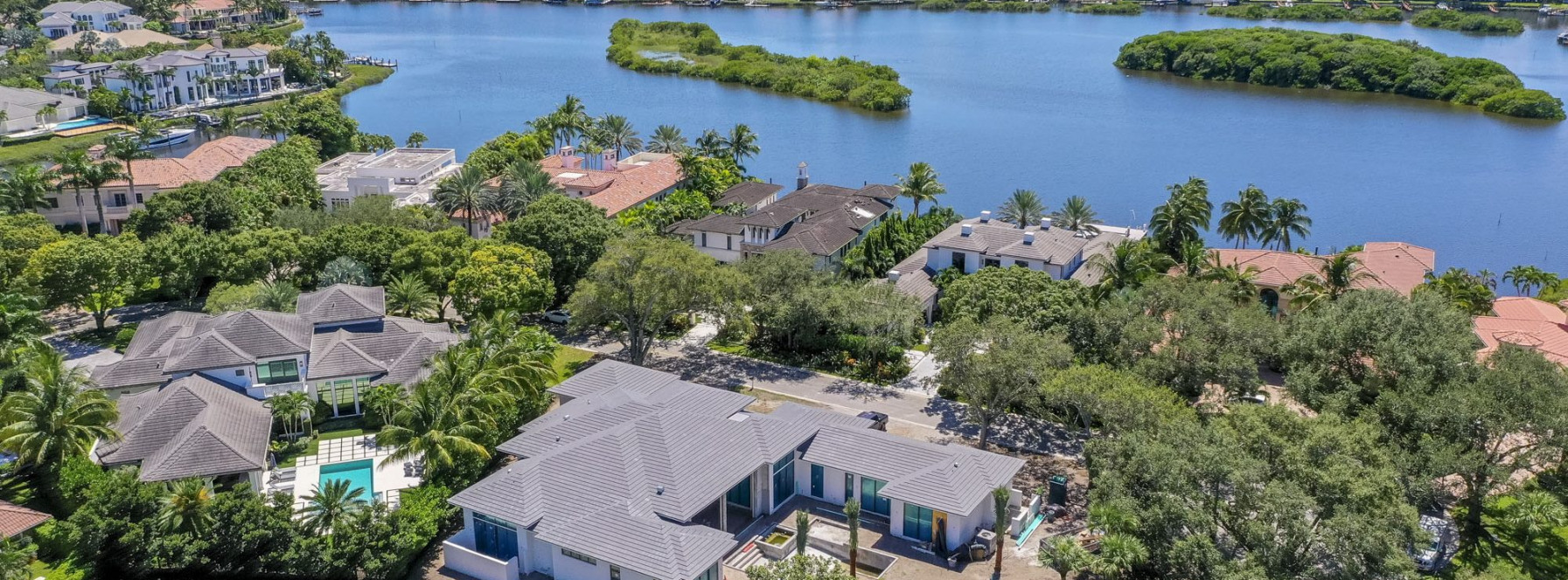Just Listed | 119 Clipper Lane