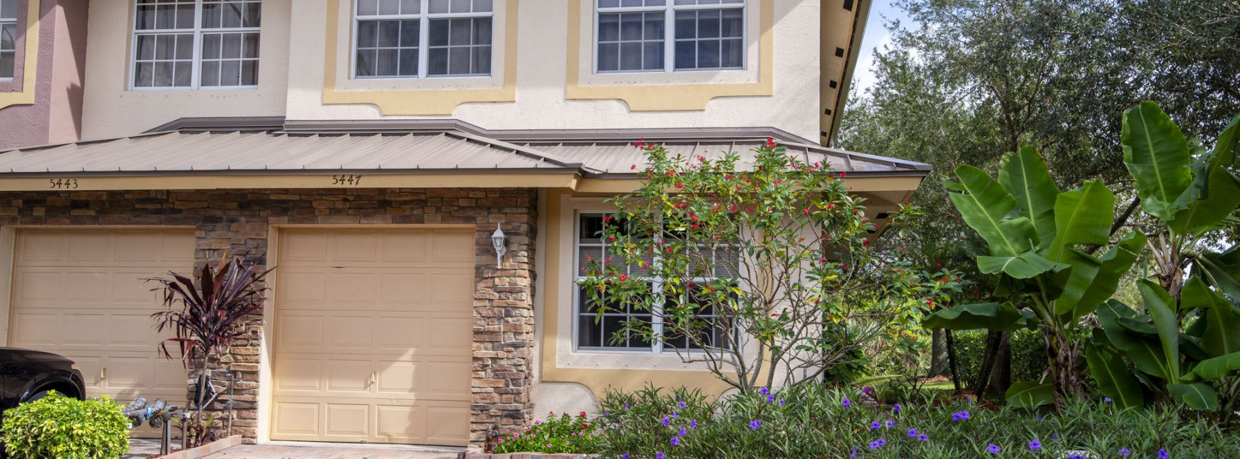 Just Listed | 5447 SE Moseley Drive
