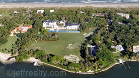 Celebrity homes from Beverly Hills to Palm Beach | Never-seen-before photos of your favorite celebrities