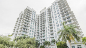Just Listed | Enjoy Life at The Edge | 300 S Australian Avenue #210