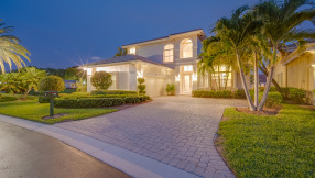 MILLION DOLLAR VIEWS IN GRAND CAY AT PGA NATIONAL!