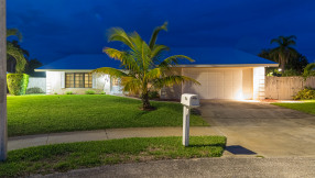 Just Listed in Tequesta!