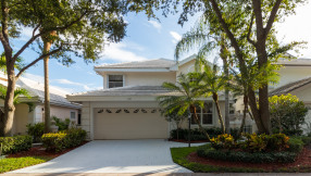 Just Listed | Pretty in PGA | 272 Canterbury Drive W