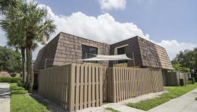 Just Listed | Sensational in Sandalwood | 611 6th Court