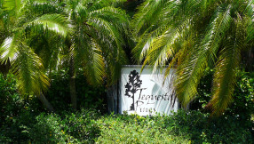 NEW LISTING IN TEQUESTA PINES!