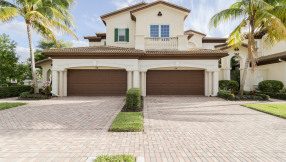 Just Listed | Terrific in Tresana | 262 Tresana Boulevard #114