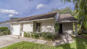 Just Listed | 701 Saint Giles Court
