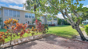 Just Listed | 13916 Via Flora #A