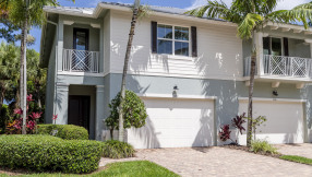 Just Listed | 1044 Piccadilly Street