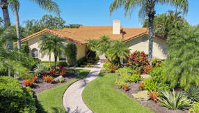 Just Listed | 4204 SW Gleneagle Circle