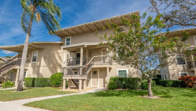 Just Listed | 18419 SE Wood Haven Lane #E