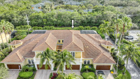 Just Listed | 106 Renaissance Drive