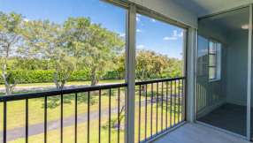 Just Listed | 6865 Huntington Lane #302