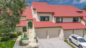 Just Listed | 15 Lexington Lane E #G