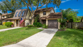Just Listed | 1078 Raintree Lane