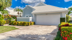 Just Listed | 922 Dickens Place