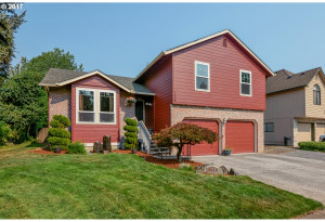 208 NW 111th Loop