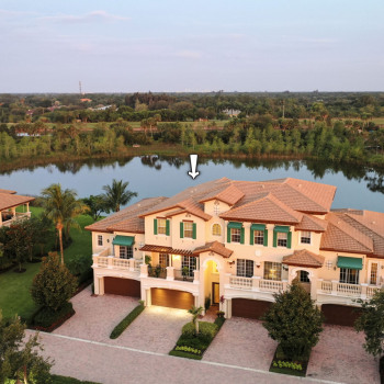 Just Listed | A Jewel in Jupiter Country Club | 210 Tresana Boulevard #18