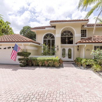 Just Listed | Naturally Beautiful in North Fork | 140 Victorian Lane
