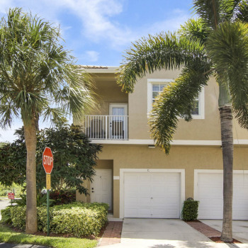 Just Listed | 101 Lighthouse Circle #C