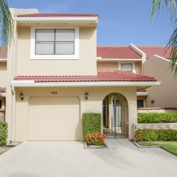 Just Listed | 808 Windermere Way