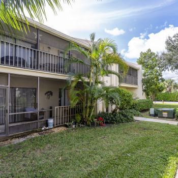 Just Listed | 150 Pineview Road #C7
