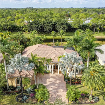 Just Listed | 6649 Audubon Trace W