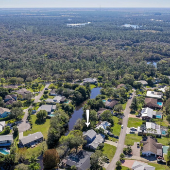 Just Listed | 466 SE Cardinal Trail