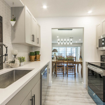 Just Listed | 13988 Via Flora #D