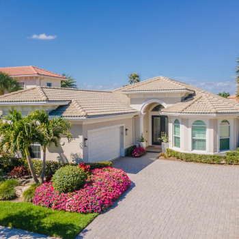 Just Listed | 193 Carina Drive
