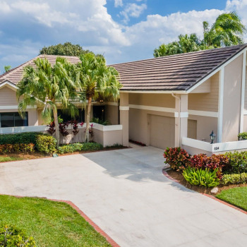 Just Listed | 124 Coventry Place