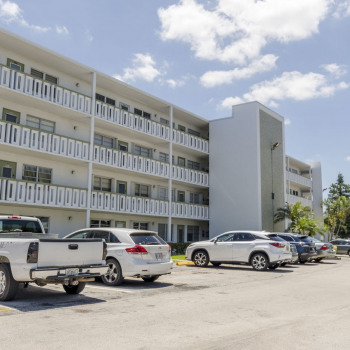 Just Listed | 349 Wellington H
