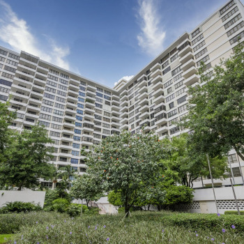 Just Listed | 600 Three Islands Boulevard #109
