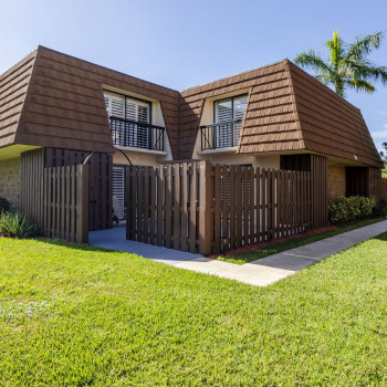 Just Listed | 825 Center Street #29d