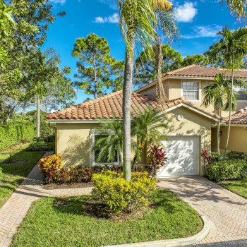 Just Listed | 6416 Park Lake Circle